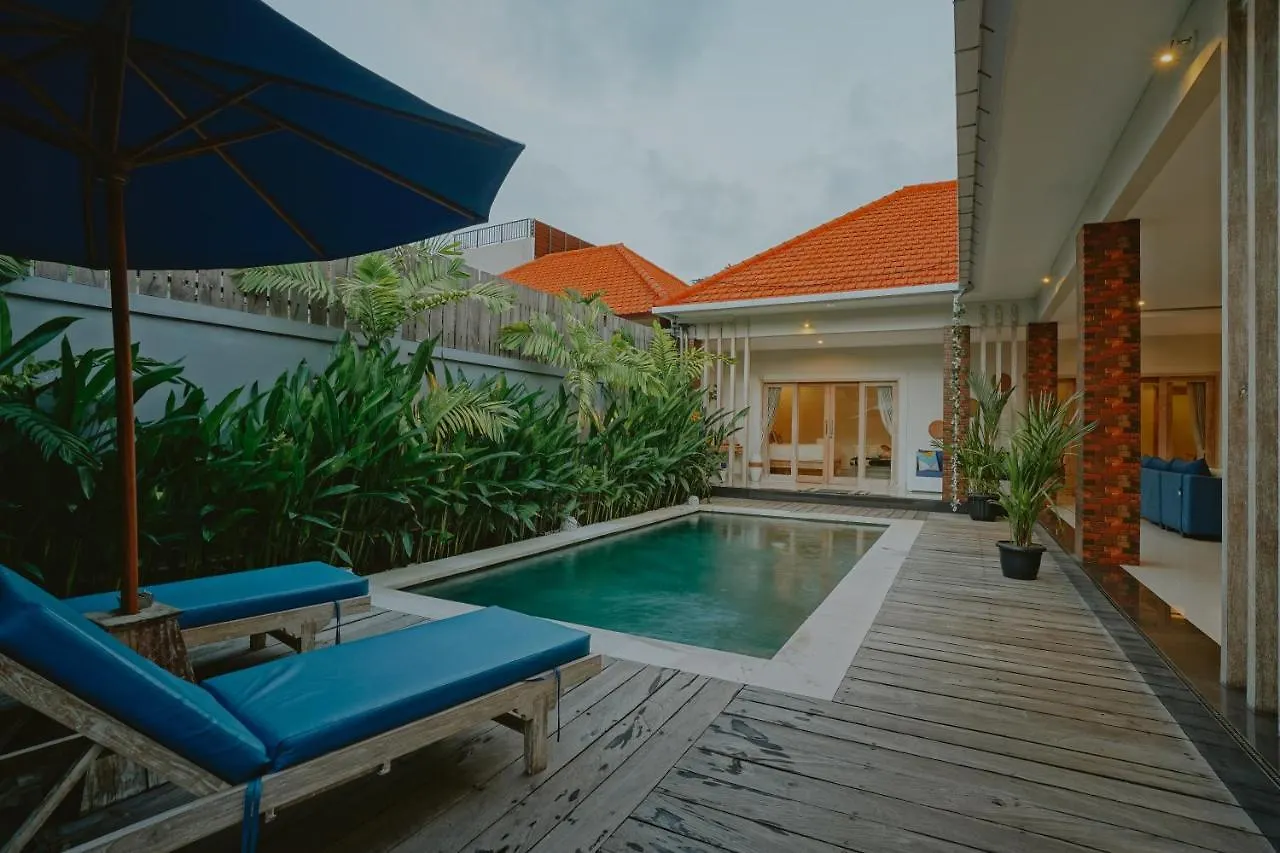 Puri Cinta Bali Villa スミニャック 0*,  インドネシア